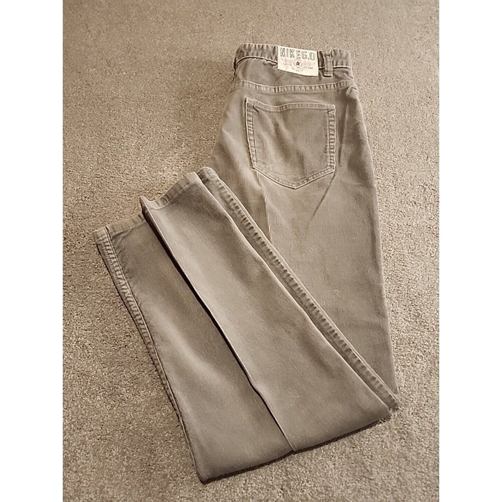 NIKE 6.0 Tactical Systems Mens Size 36 Corduroy Pants Gray CORDS
